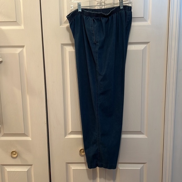 ALFRED DUNNER PULL-ON JEANS SIZE 18W SIDE POCKETS SOFT & VERY COMFORTABLE COTTON - Picture 8 of 9